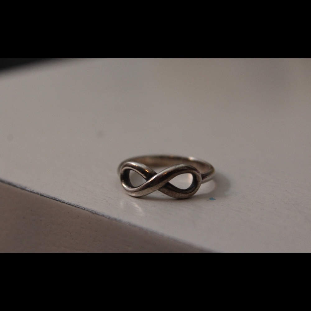 James Avery Infinity Ring